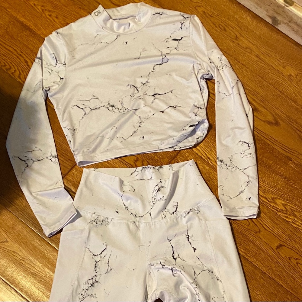 Marble Set BuffBunny Small